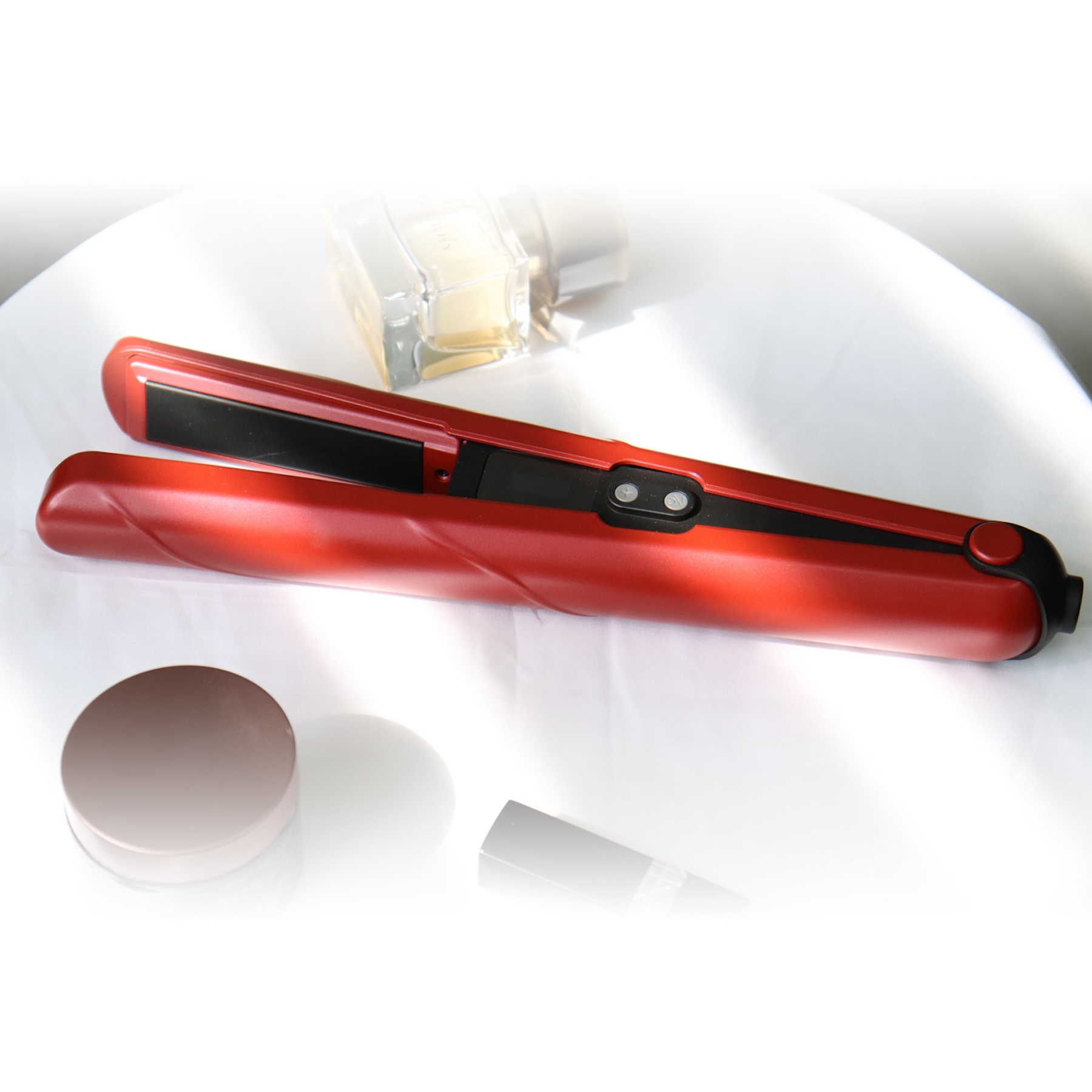 Hair straightener